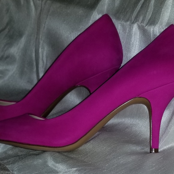 Pumps - Picture 2 of 2